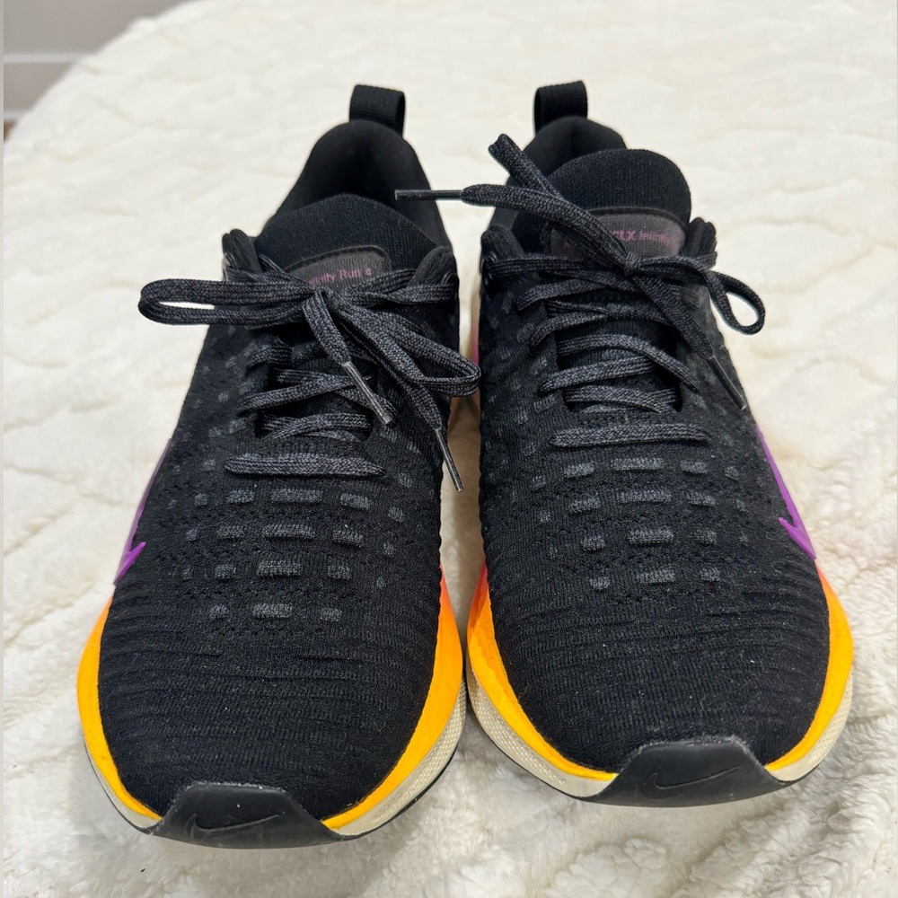 Nike React Infinity Run Flyknit 4, Size 10.5 - image 2